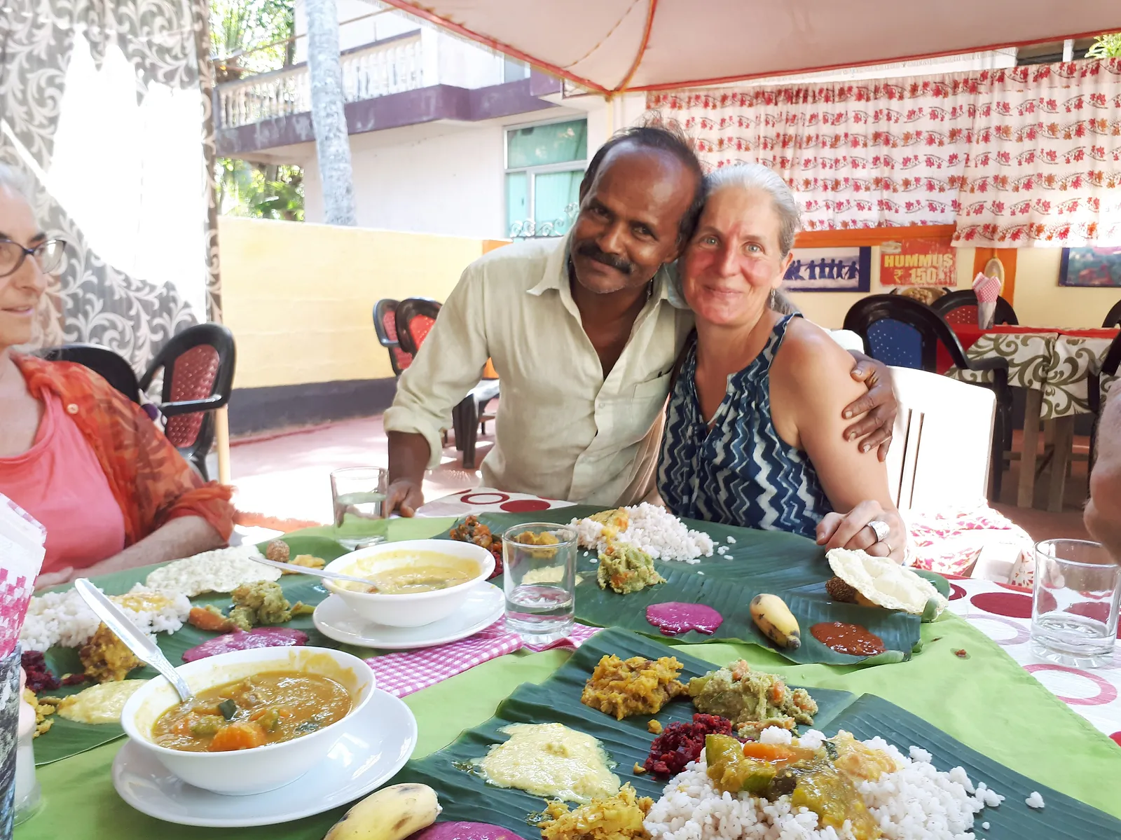 Thali, repas traditionnel indien, Voyage en Inde, Kerala, Yoga en Inde, Massages ayurvédiques